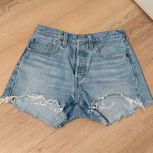 Levi’s 501 Jean Shorts Size 26